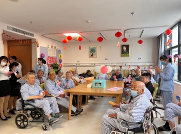 用爱守护 · 温情四溢——上海福申护理院十月长者集体生日会
